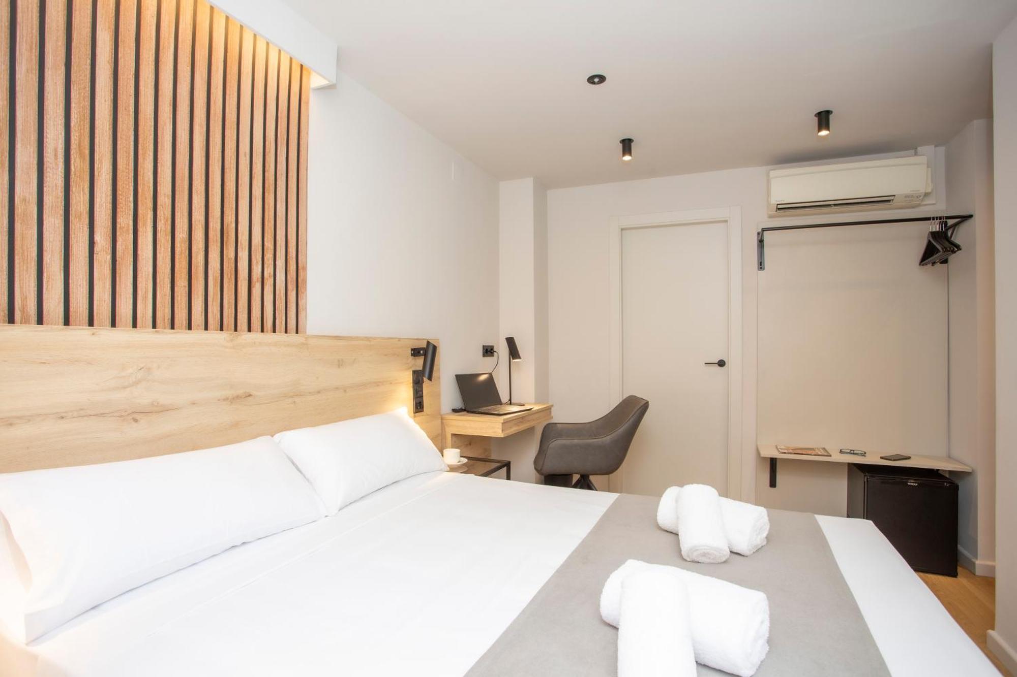 Aila II Hotel Boutique By Singularstays - Digital Access Burjassot Kültér fotó